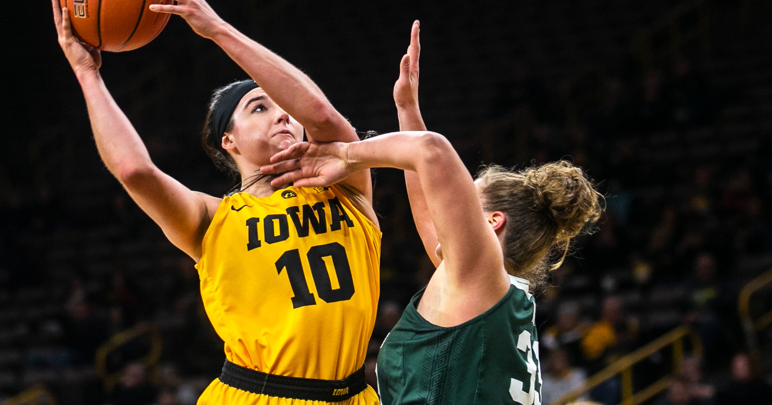 Iowa women's basketball: Hawkeyes remain undefeated at ...