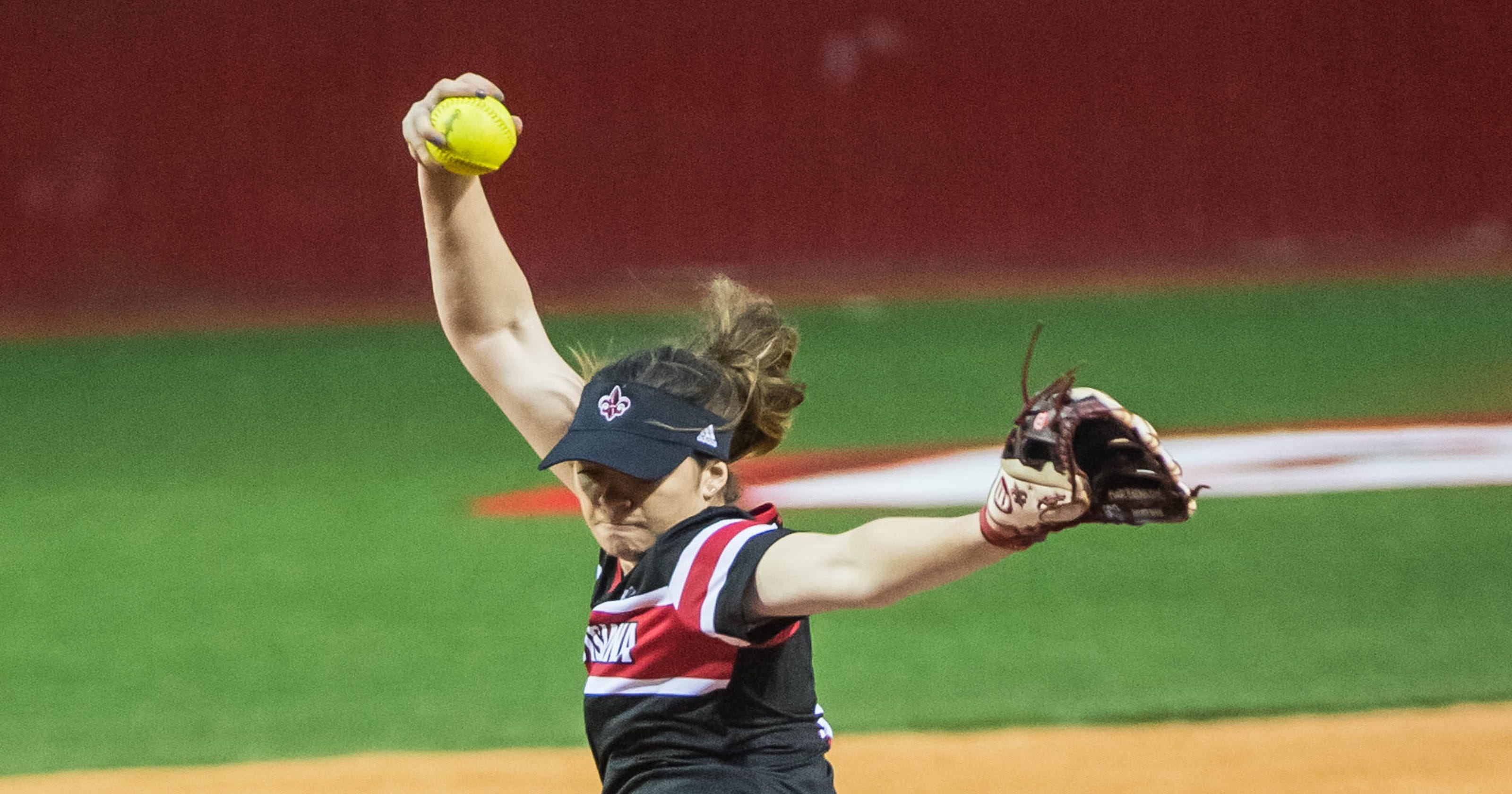 UL Ragin' Cajuns softball wins doubleheader against ...