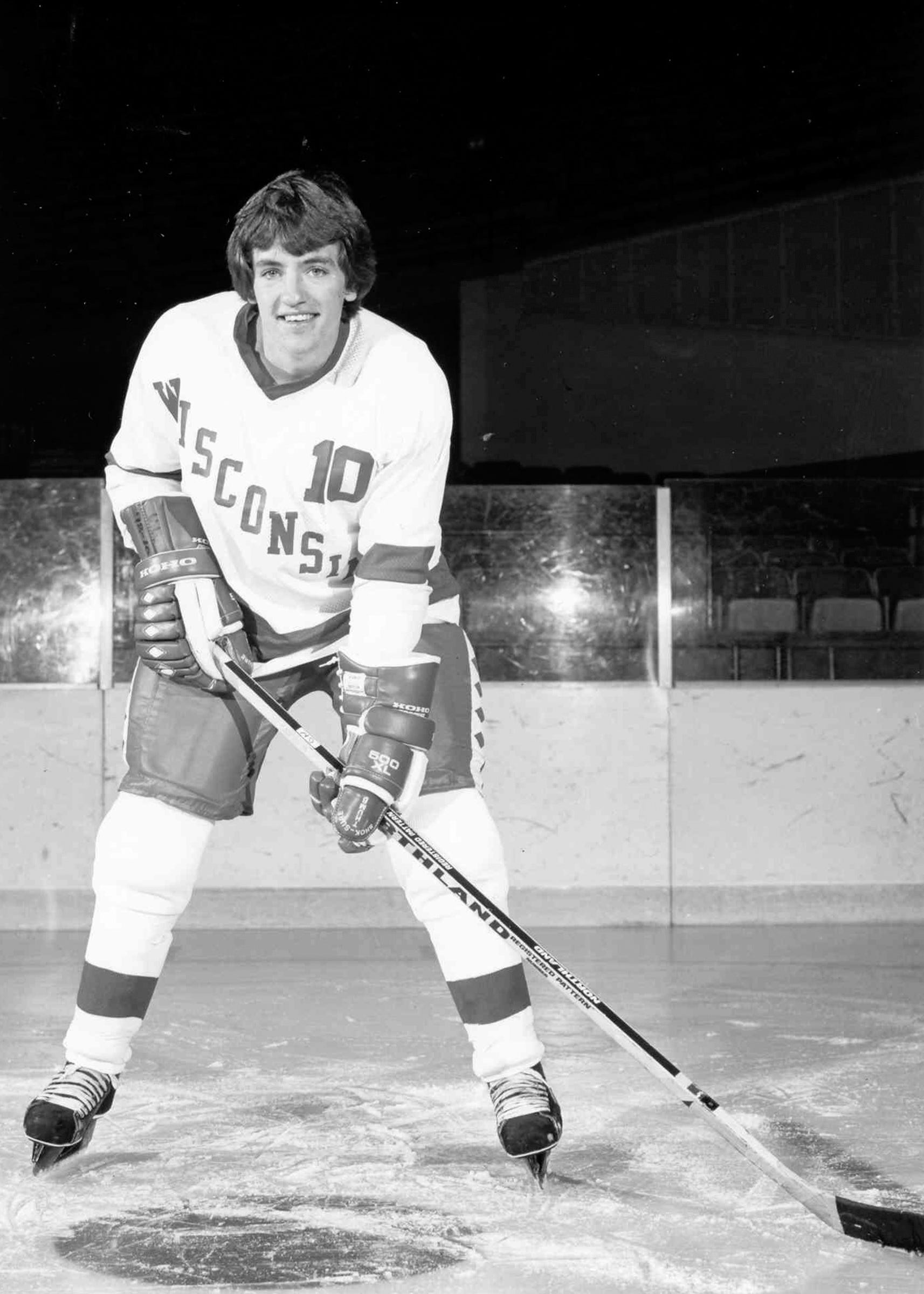 mark johnson hockey jersey