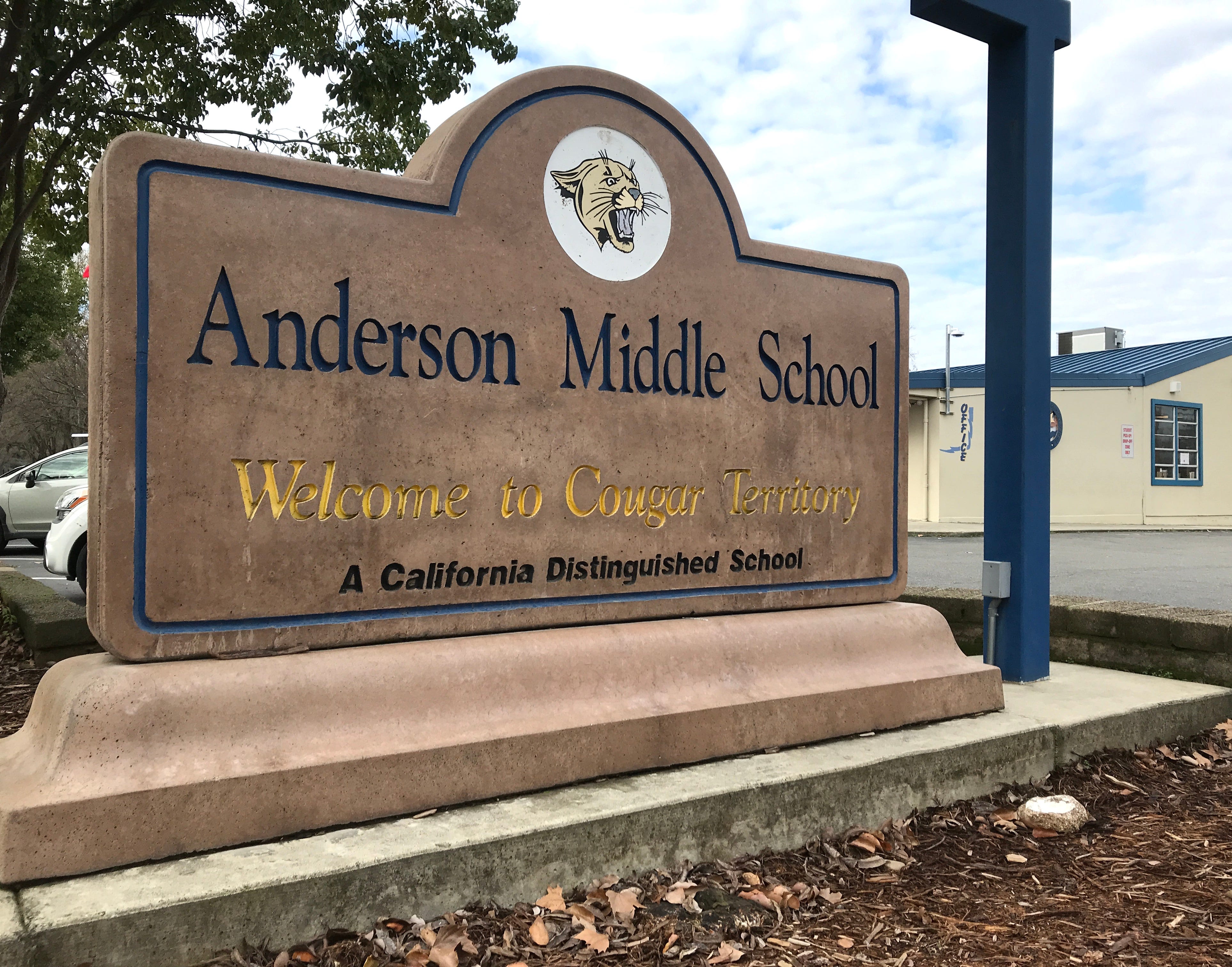 Anderson Middle School students on distance learning Monday after fire