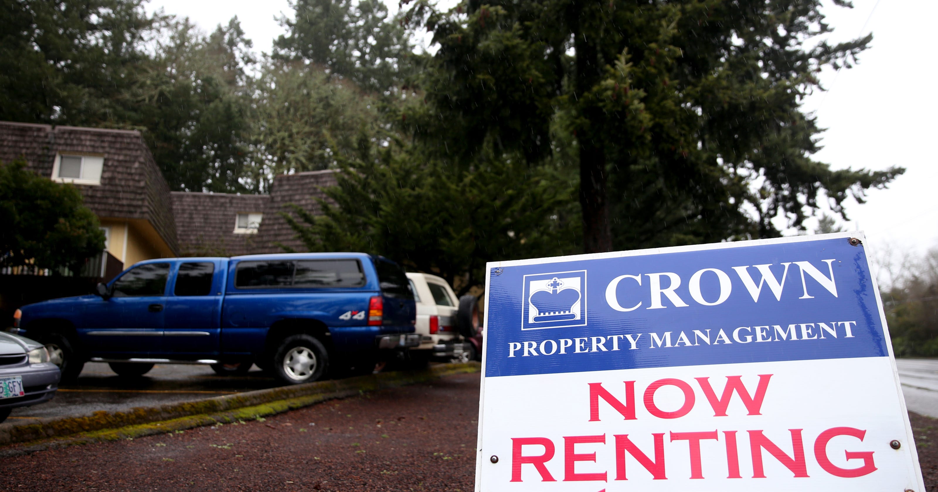 Oregon's new rent control law: What tenants, landlords ...