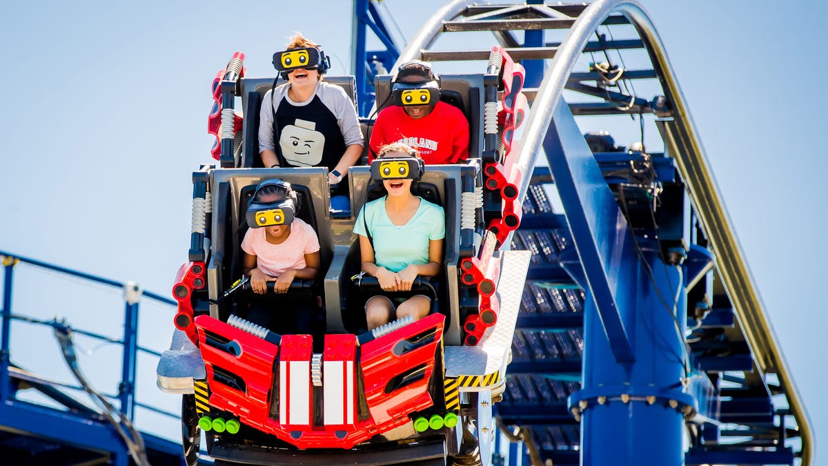 The Great Lego Race incorporates a virtual reality experience.