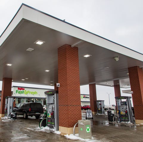 The new Hy-Vee Fast and Fresh combination gas and...