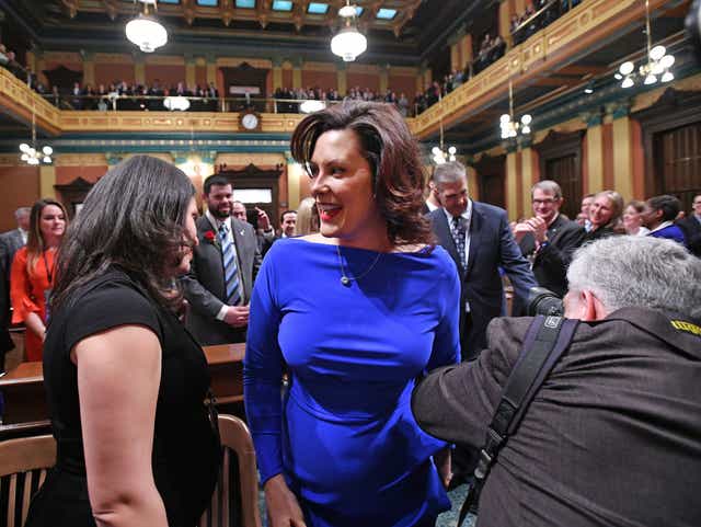 Gretchen Whitmer Internet Dress Hecklers Story Way Out Of Line
