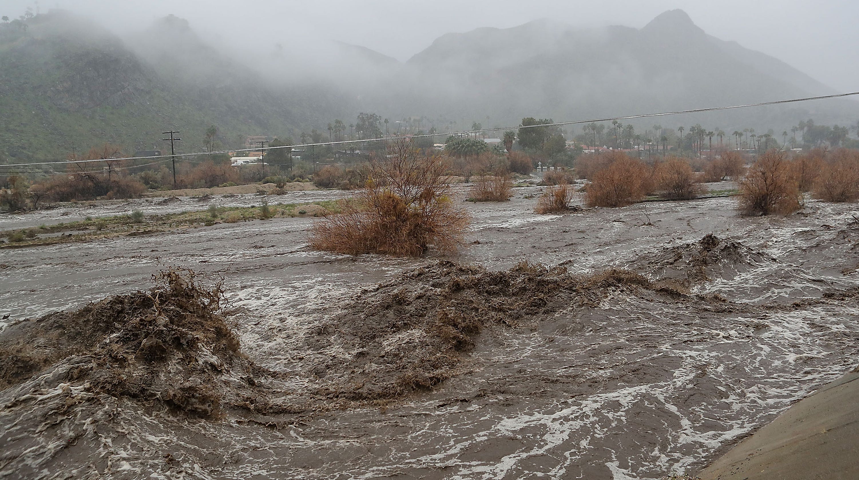 Palm Springsarea rain brings flooding A list of closed roads