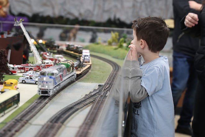 The Bergen County Model Railroad Club will host a model train show at the United Methodist Church in Pearl River on May 21.