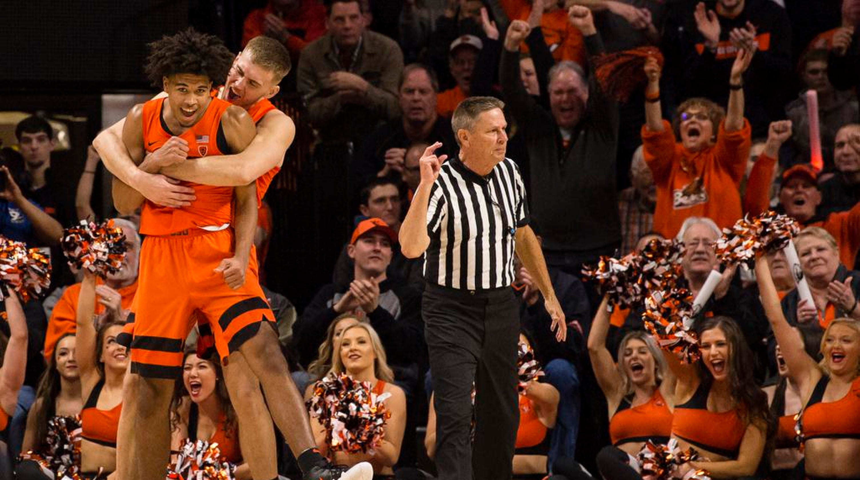 Oregon State basketball sweeps Oregon Ducks