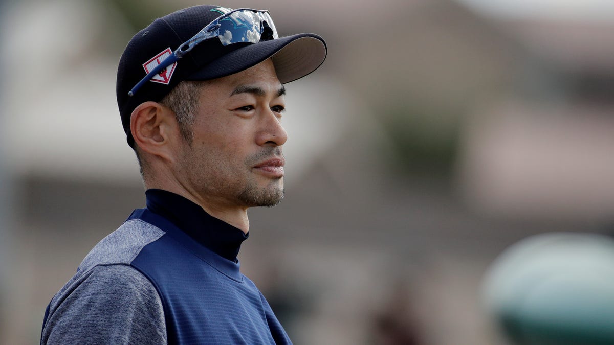 Ichiro Suzuki waits to take batting practice on Saturday.