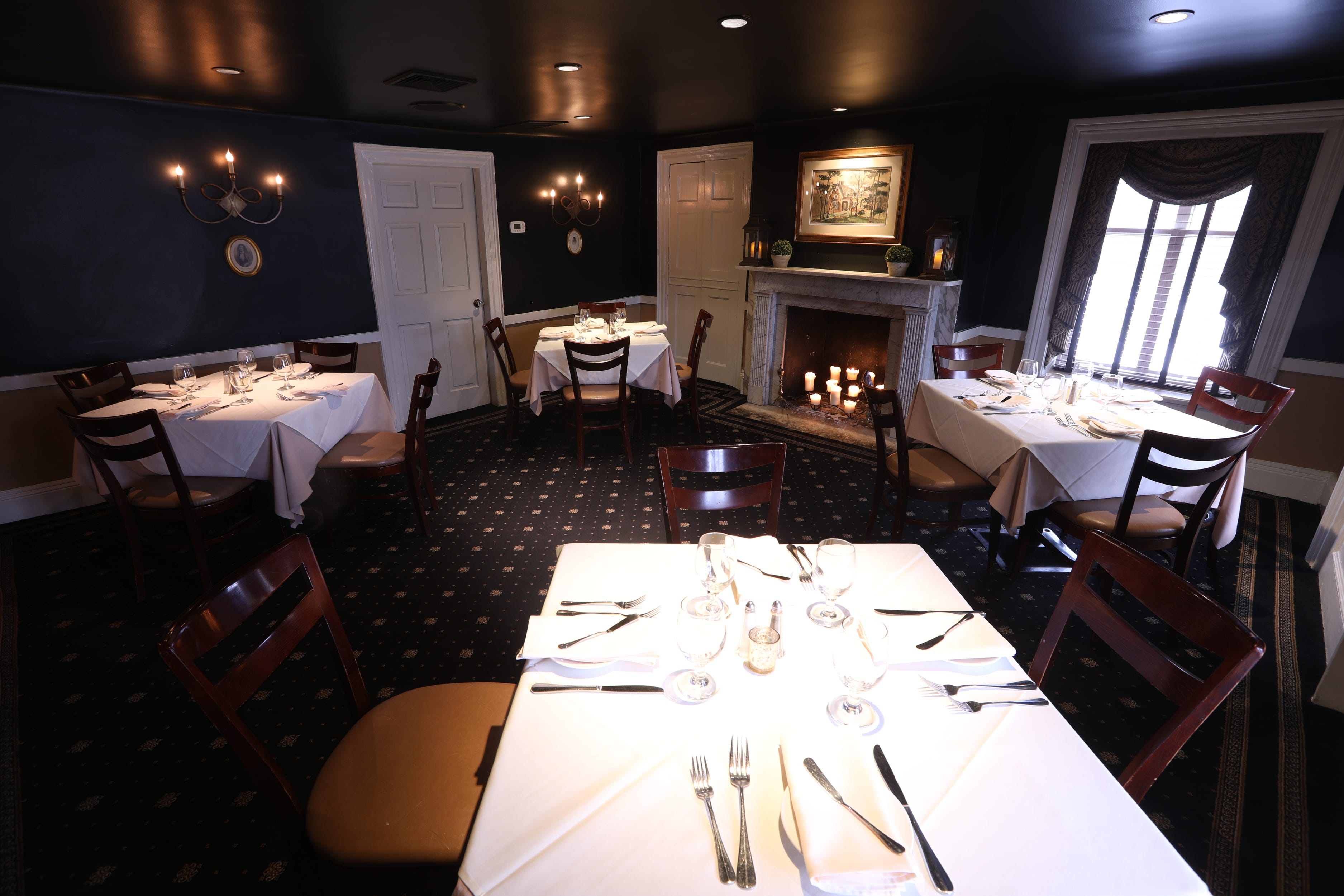 The HoHoKus Inn & Tavern is an iconic North Jersey eatery