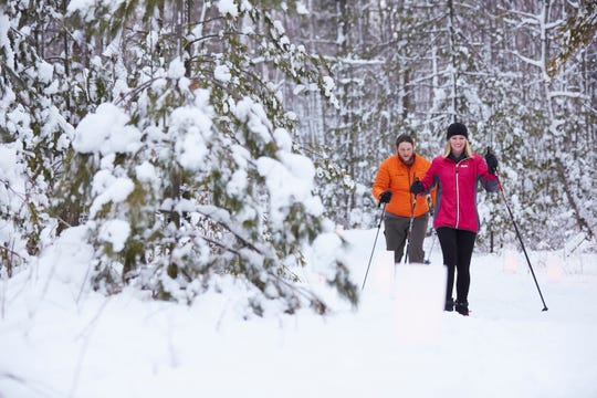 3 Summer Resort Towns In Wisconsin Worth A Visit In Winter