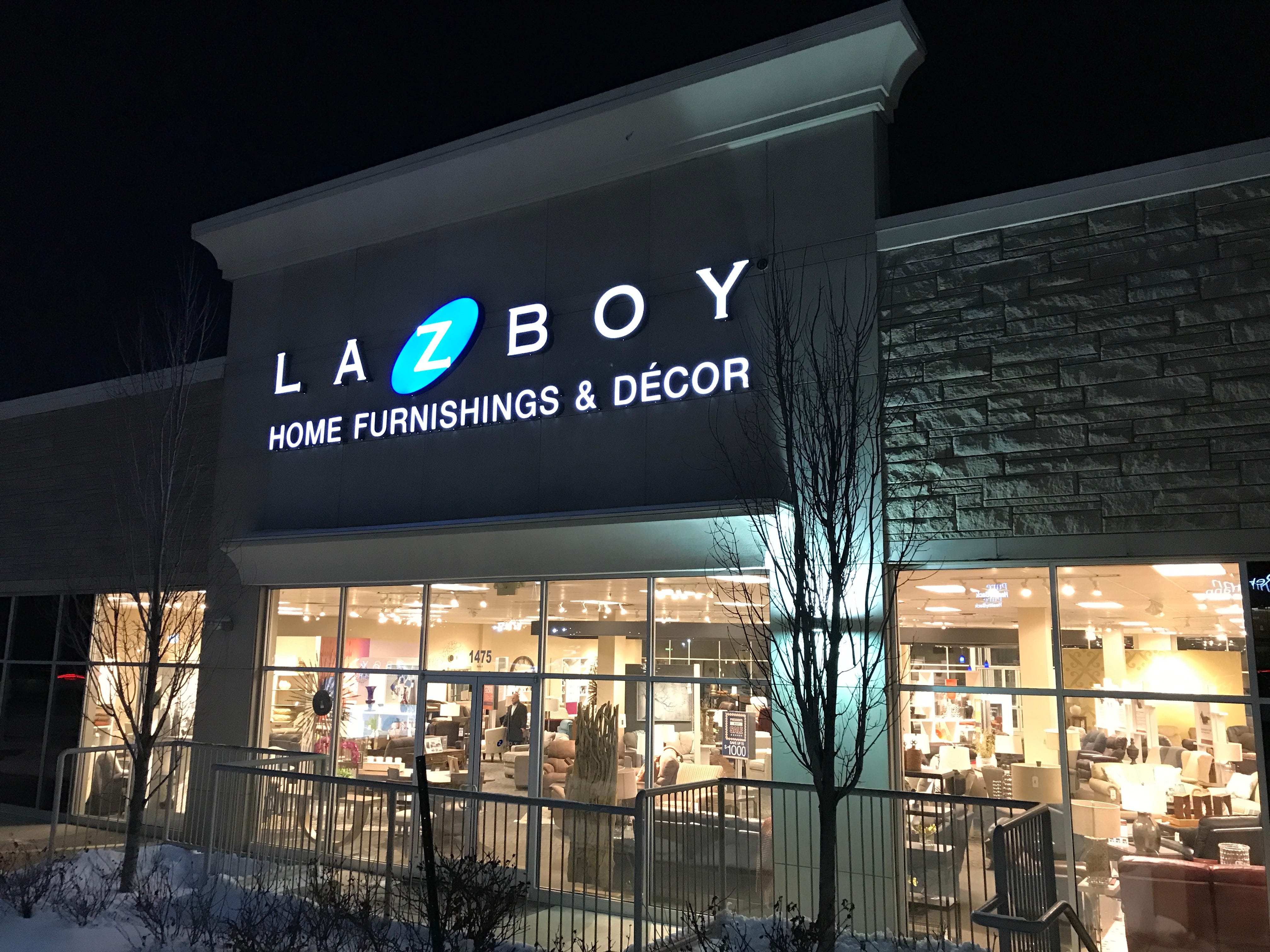 lazy boy store closing