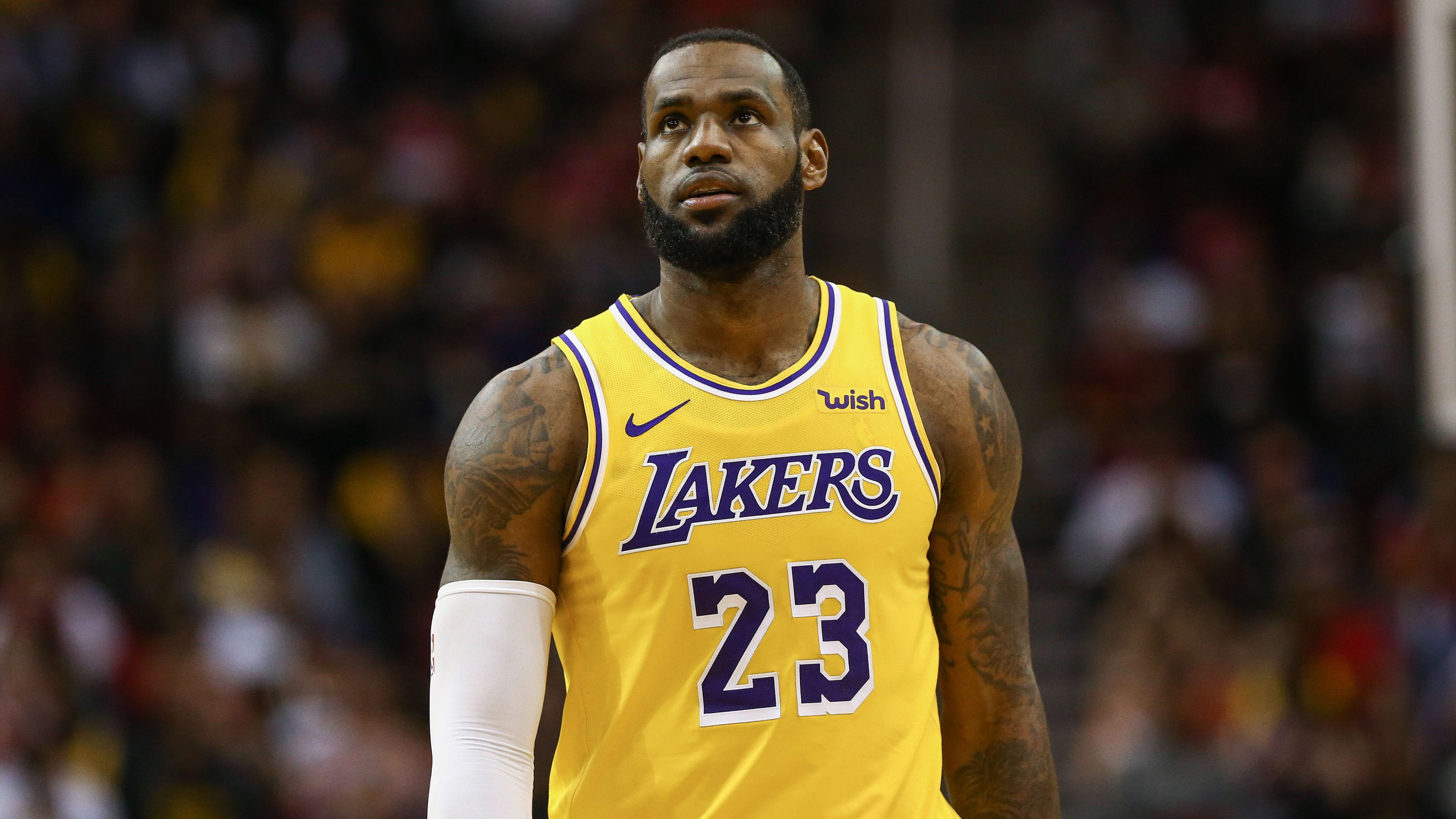 NBA roundtable: Will LeBron James, Los Angeles Lakers make playoffs?