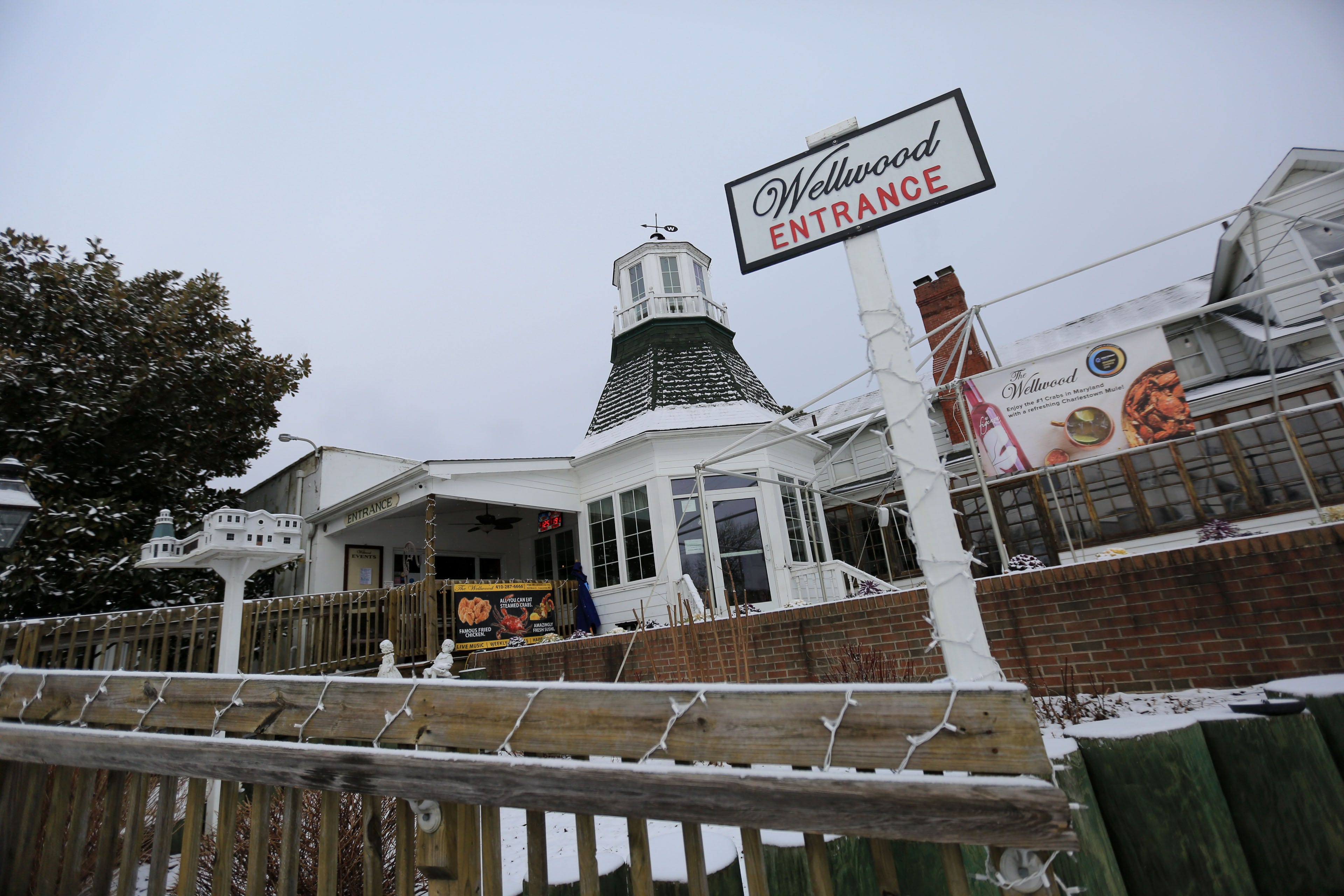 Cabin Fever Try This Legendary Maryland Seafood Restaurant An