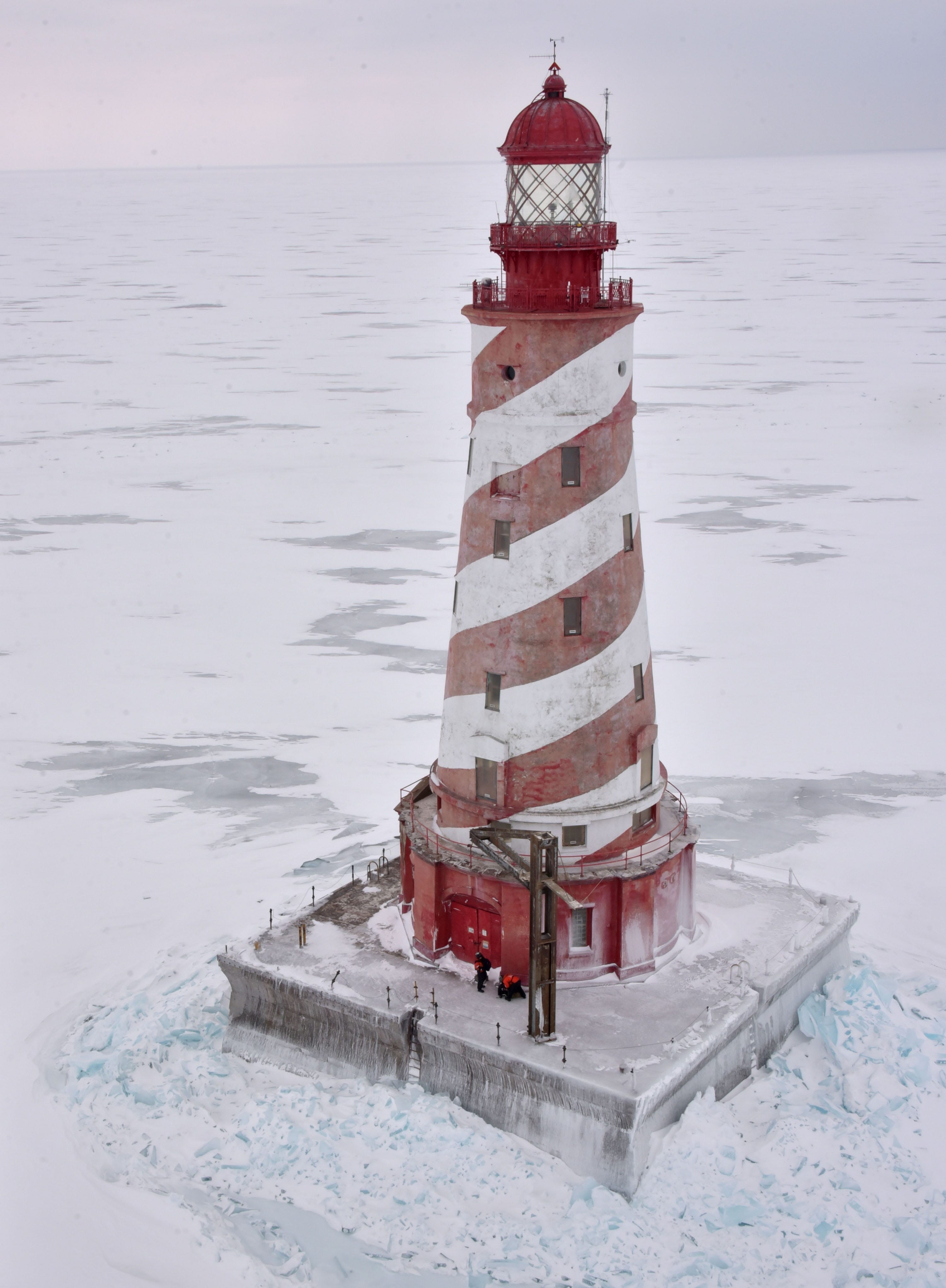 Coast Guard watches over Michigan's lighthouses from above