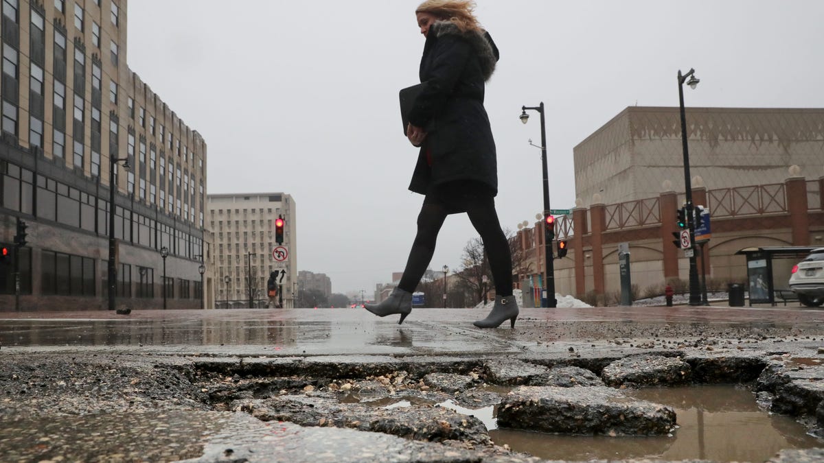 Which Milwaukee streets have the worst potholes? Report the city’s worst offenders