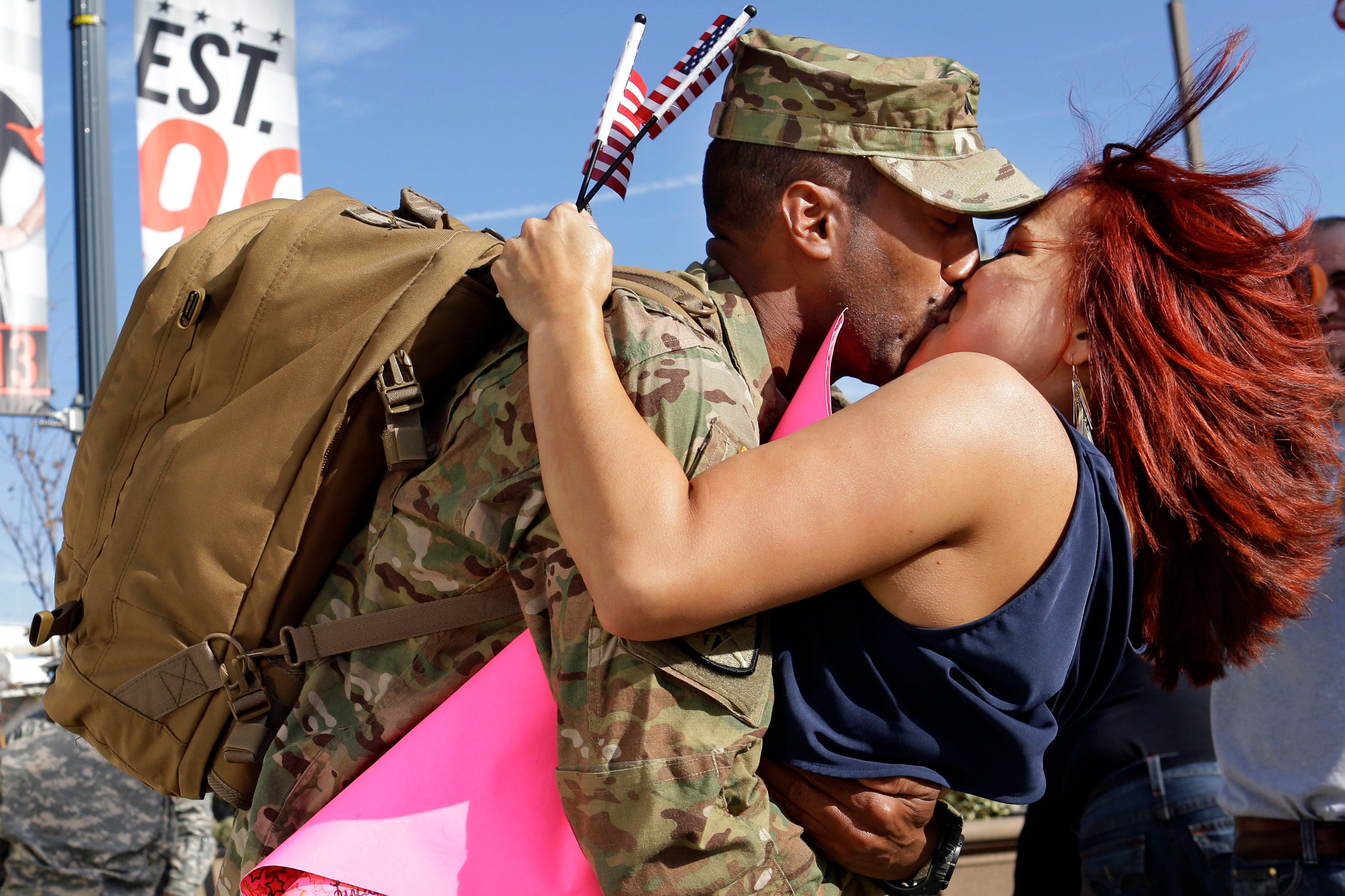 Military spouses experience high stress, survey says | 15 Minute News.