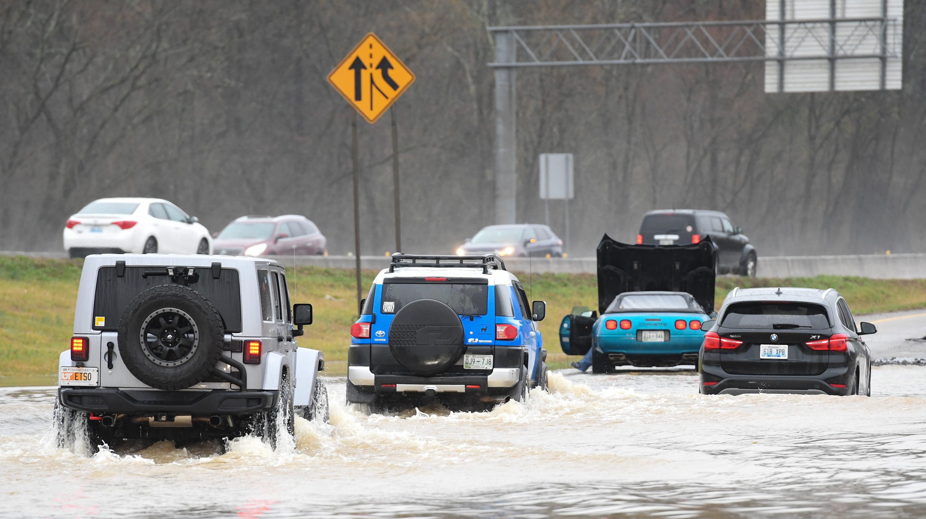 Knoxville flood Glenn Jacobs more visible than Rogero in response