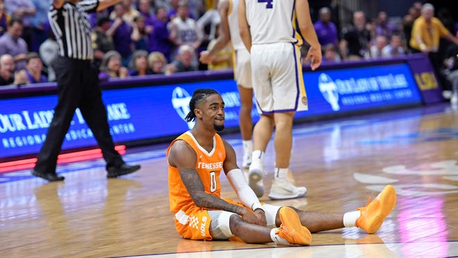 Tennessee Basketball Ut Vols Rick Barnes Seeks Answers On Offense