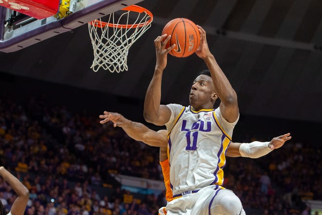 LSU's Kavell Bigby-Williams takes it to the basket against Tennessee during an NCAA college basketball game, Saturday, Feb. 23, 2019, in Baton Rouge, La. (Scott Clause/The Daily Advertiser via AP)