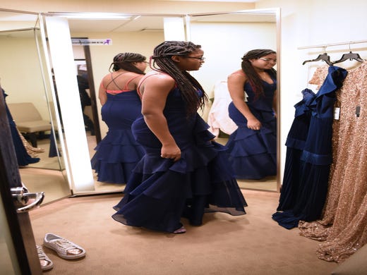 Teenage Cancer Survivors Prepare For Prom Free Of Charge