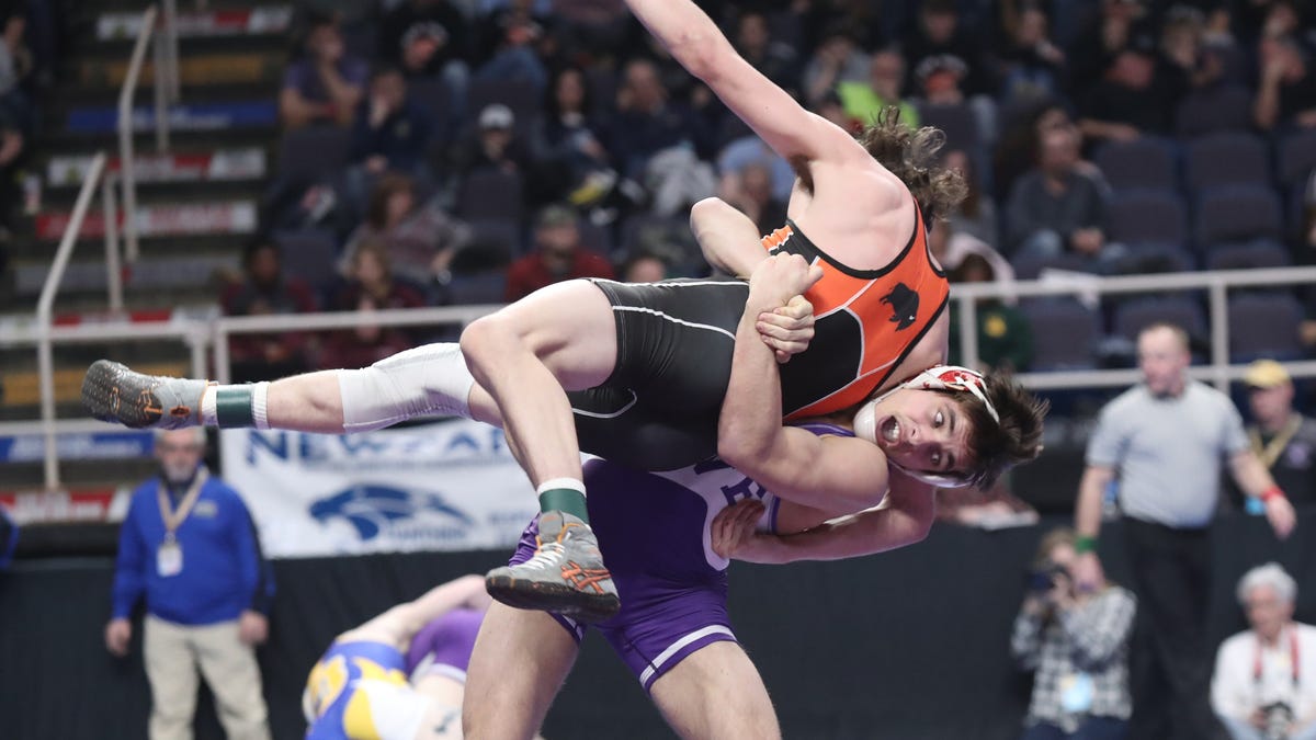 NYSPHSAA Section V wrestlers at New York State Championships