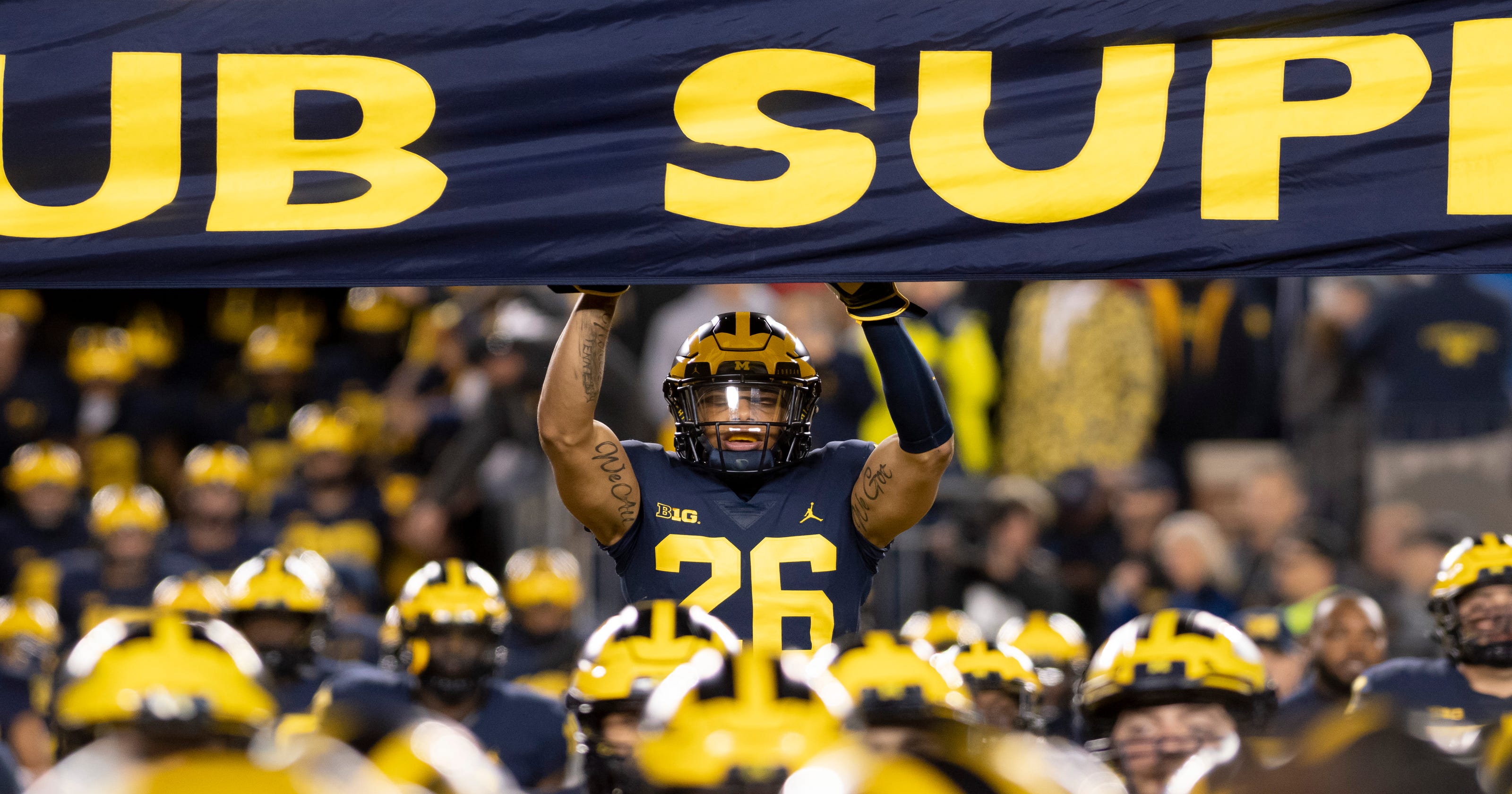Projected 2019 Michigan Wolverines football starting lineup