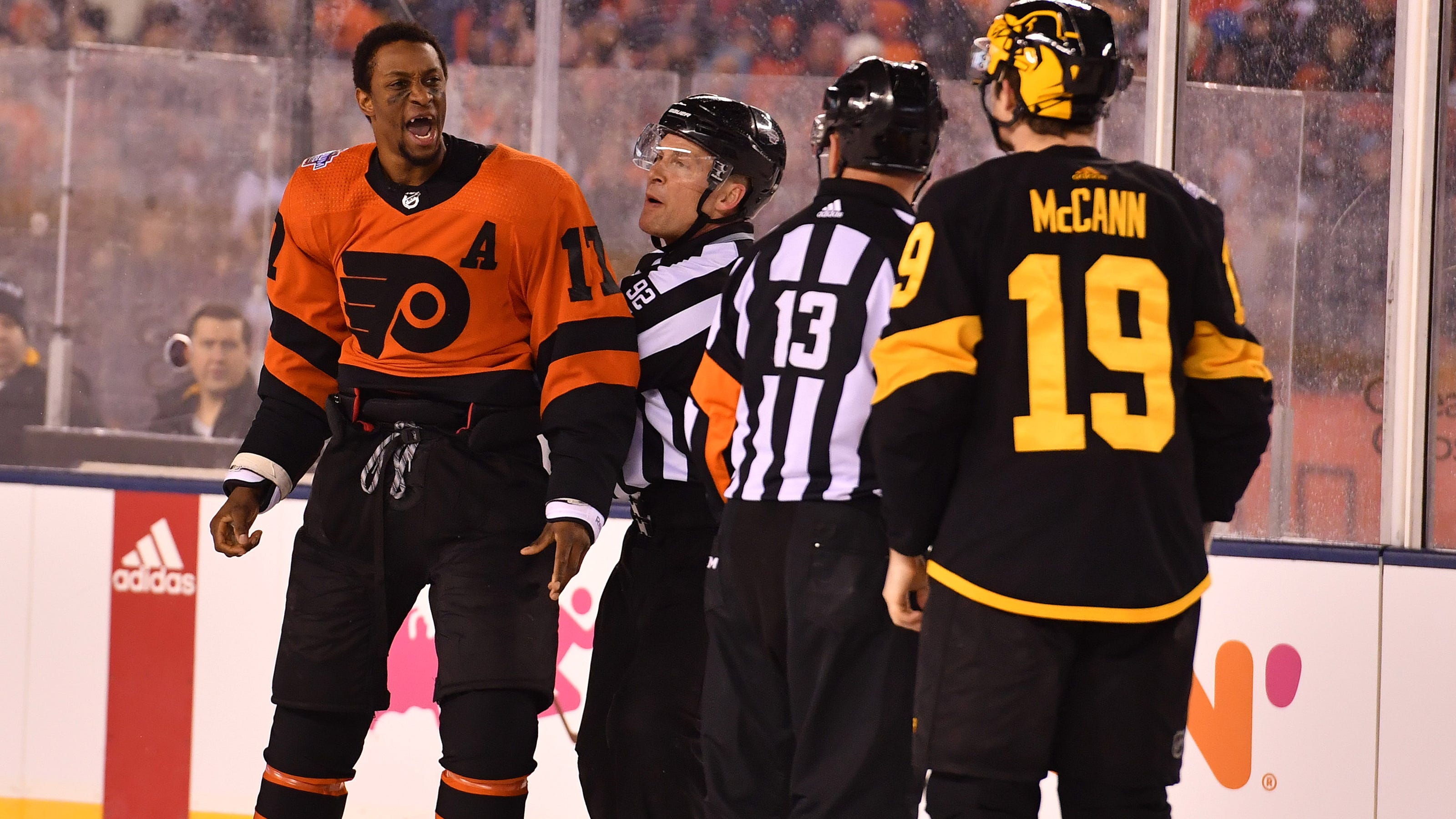wallpapers Wayne Simmonds Teeth predators wayne simmonds gets familiar
