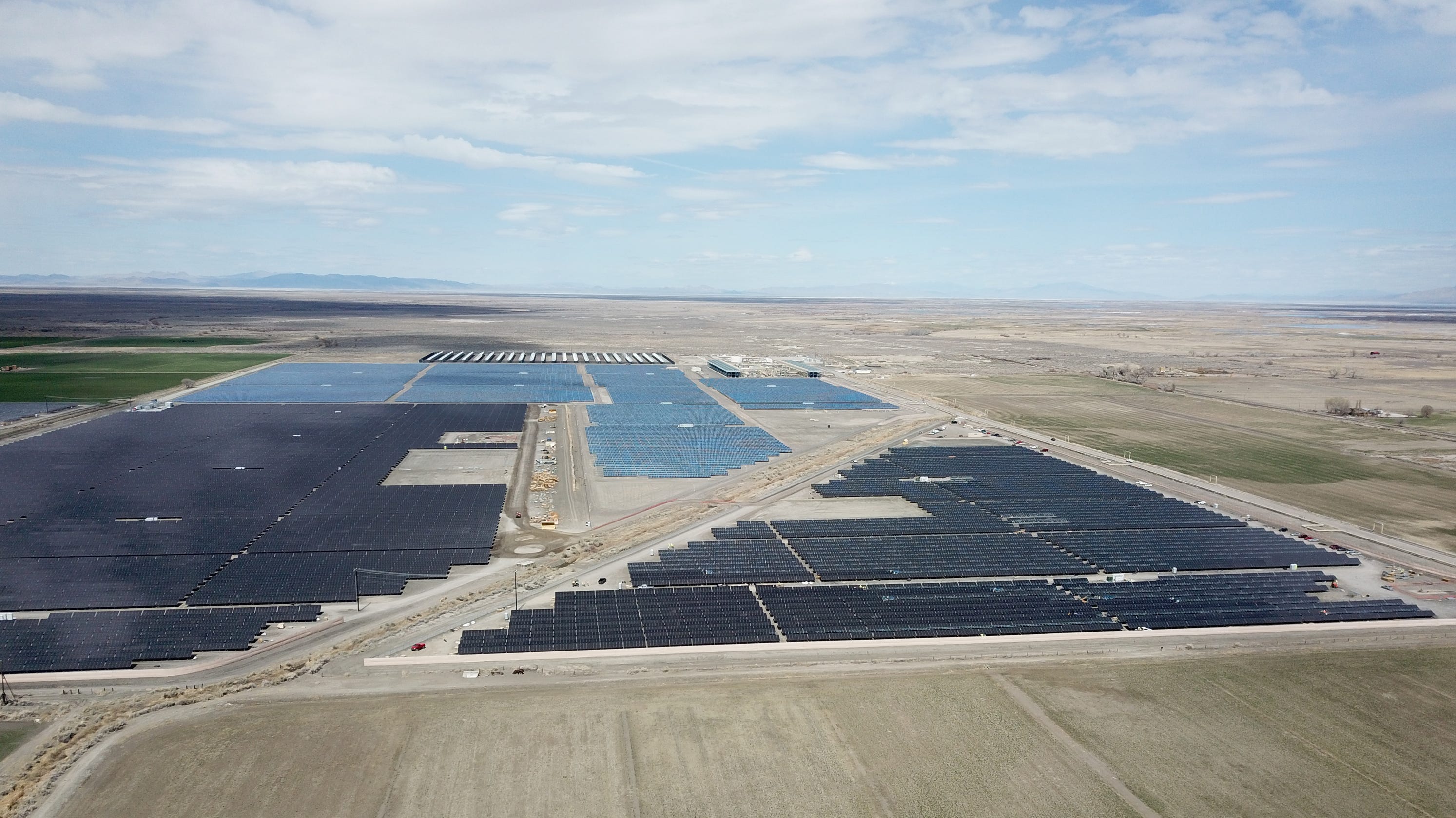 construction-of-texas-largest-solar-farm-gets-underway-near-midland