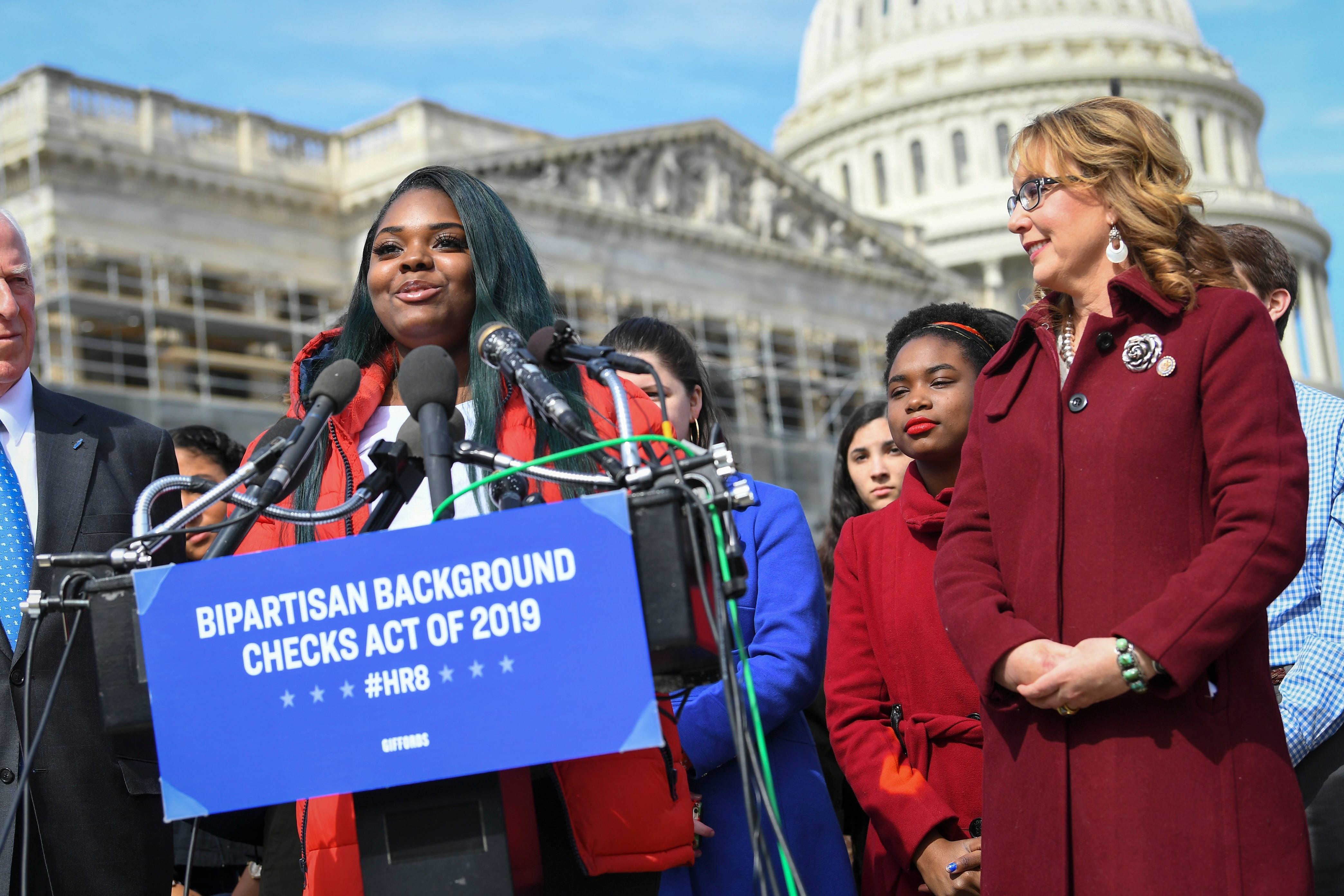 Gun control Gabby Giffords, student activists join as Democrats shift