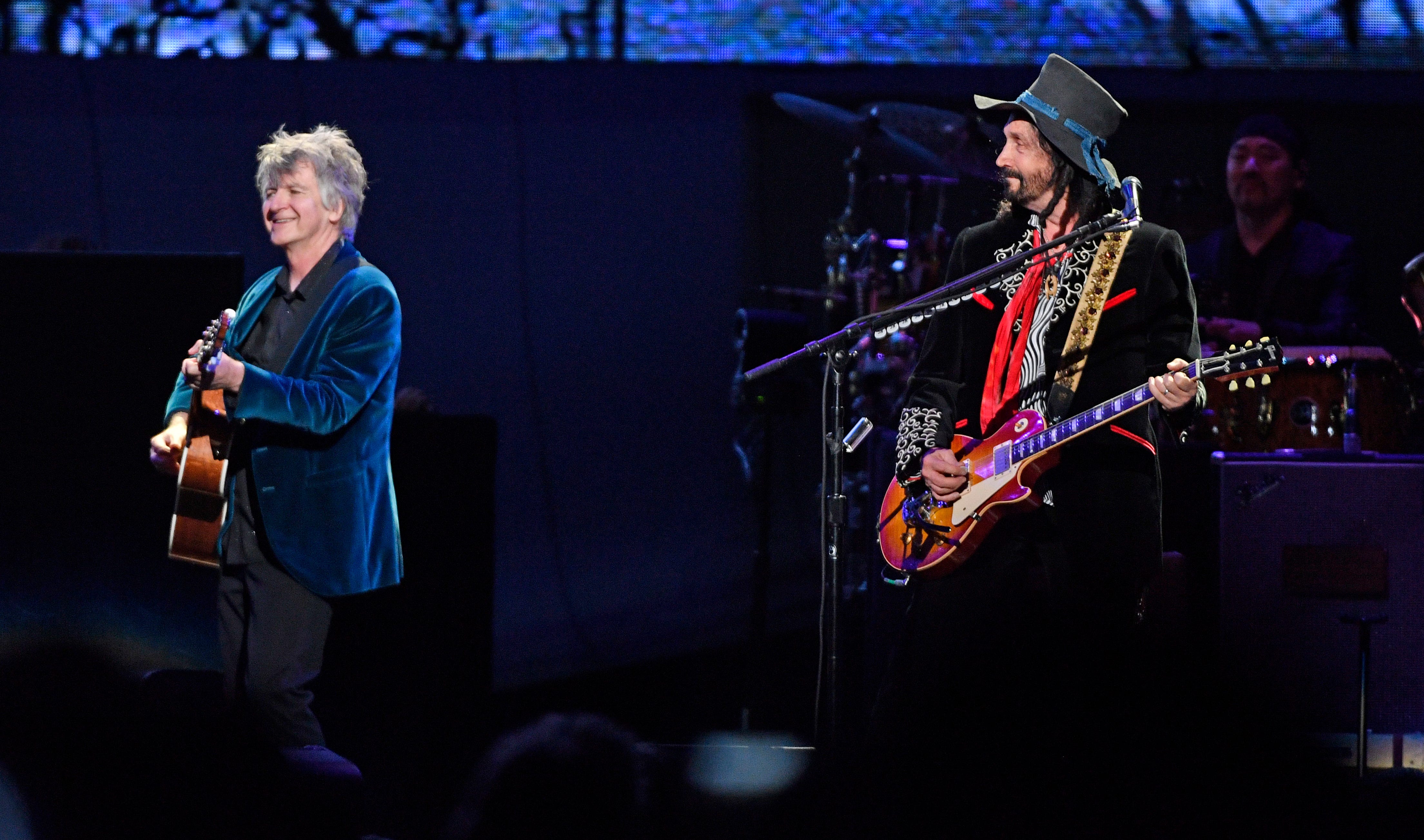 who is opening act for fleetwood mac 2013 who is opening act for fleetwood mac 2013
