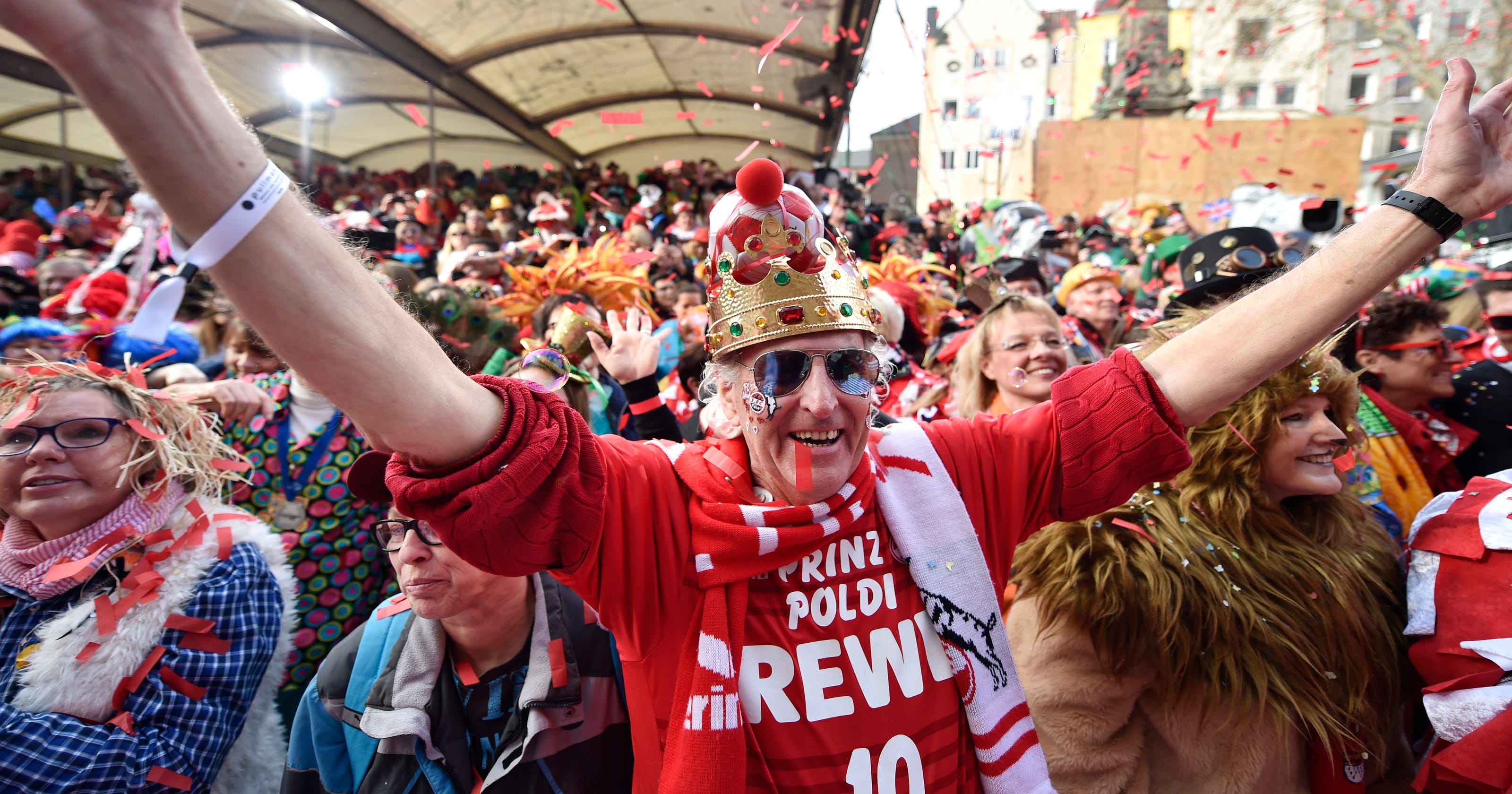 Cologne's Carnival parties on