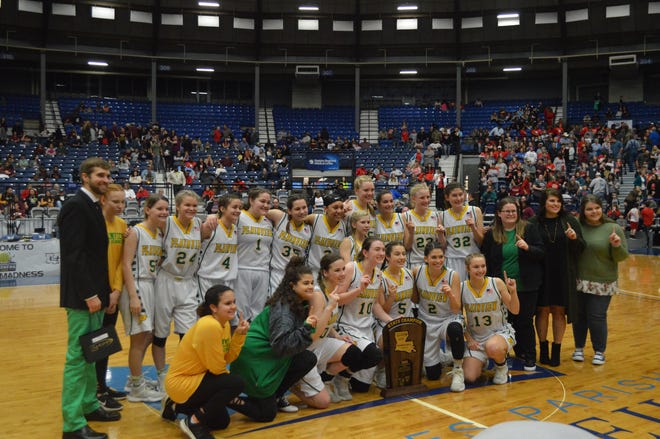 The Plainview Lady Hornets defended their Class C title Friday after a 55-32 victory over Reeves.