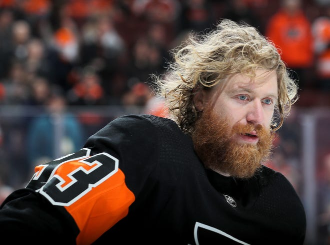 Jake Voracek missed two games with an injury but is set to return to the lineup Saturday against the New York Islanders.