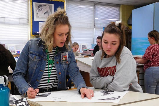 Through Raa's arts mentoring program, the “Art for Life” students gain contact hours with middle schoolers.
