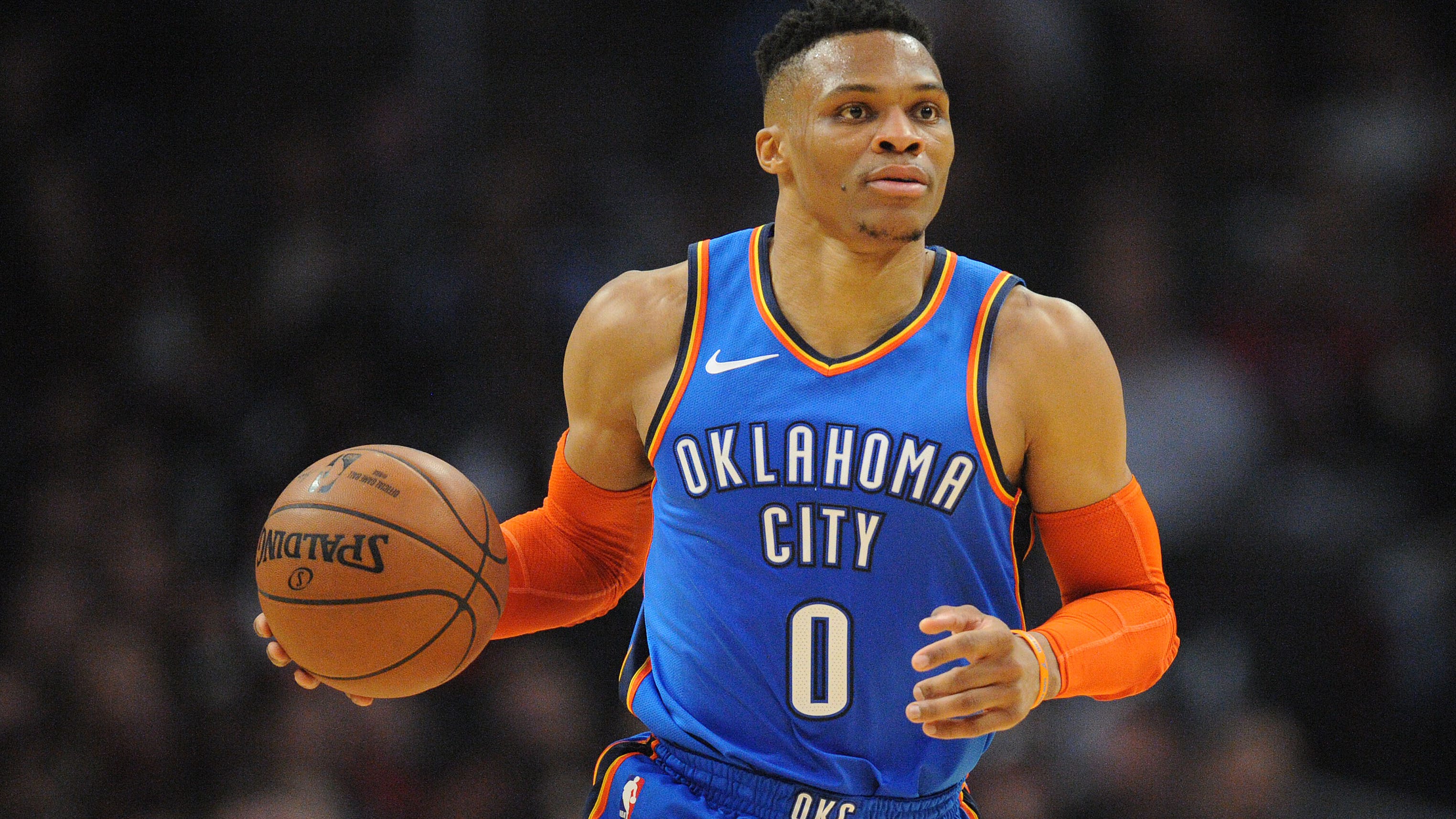Russell Westbrook has profane exchange with fan in Utah