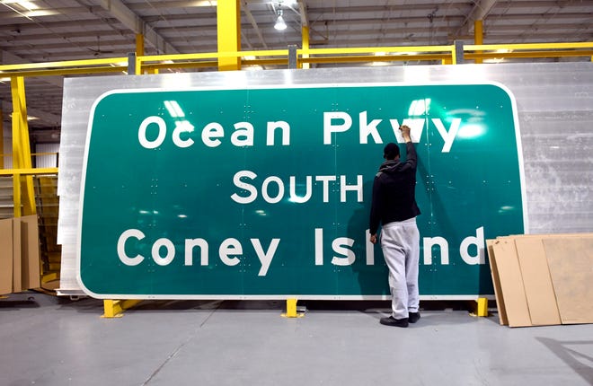 Nj Street Sign Maker Moving Toward Plastic Instead Of Aluminum