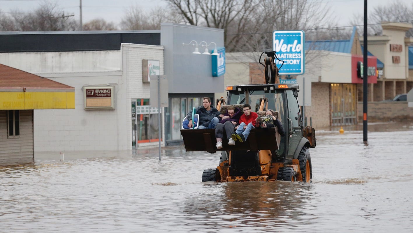 Fond du Lac flood Fond du Lac River causing problems