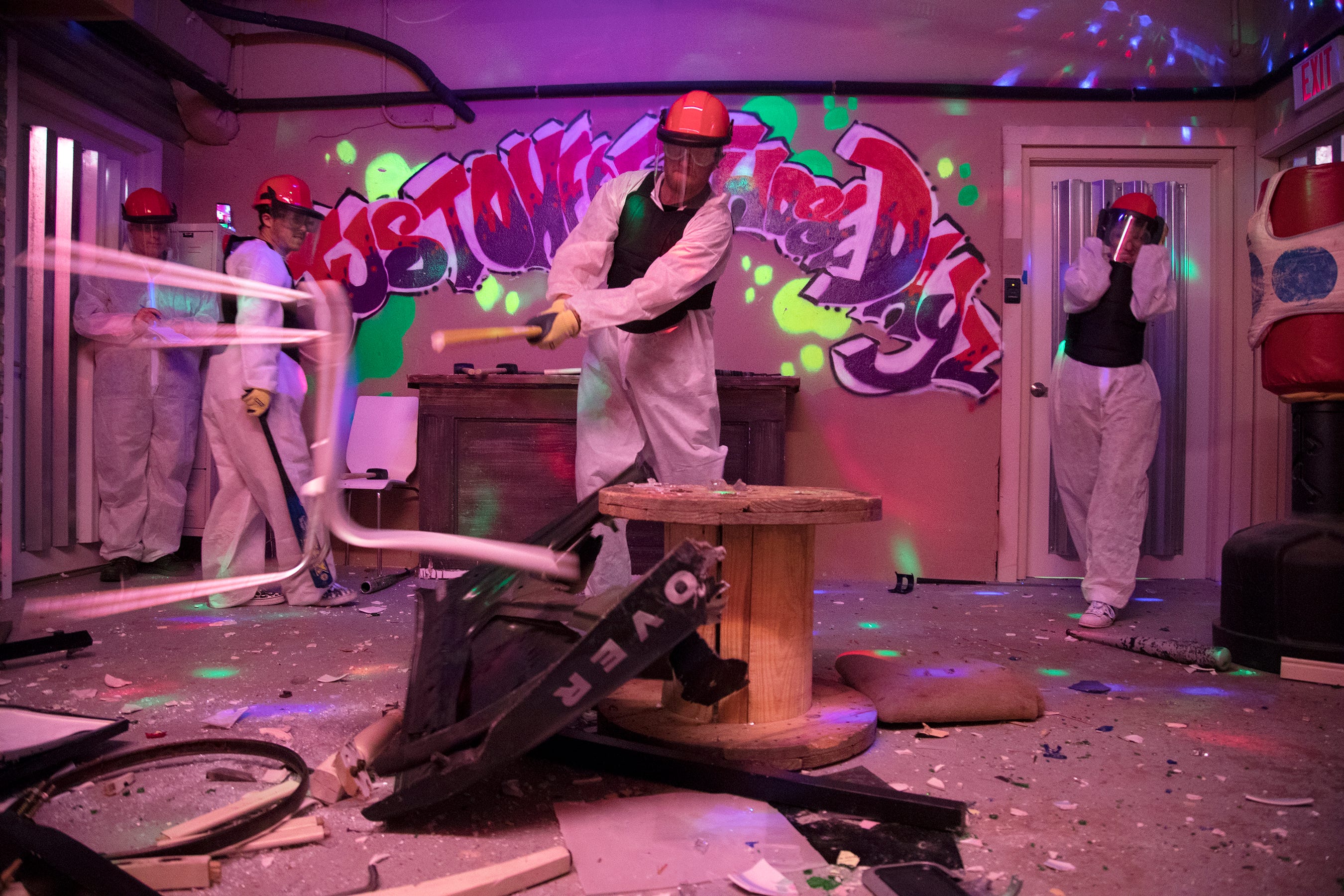 Rage rooms in Fort Myers: Break stuff, feel good as trend comes to Southwest Florida