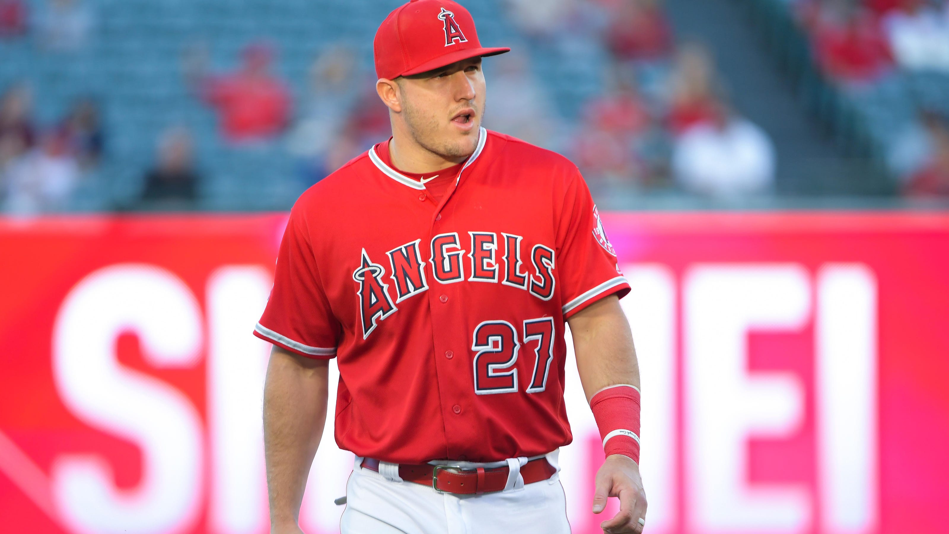 Mike Trout Contract Per Game / Mike Trout S New Contract Should Make