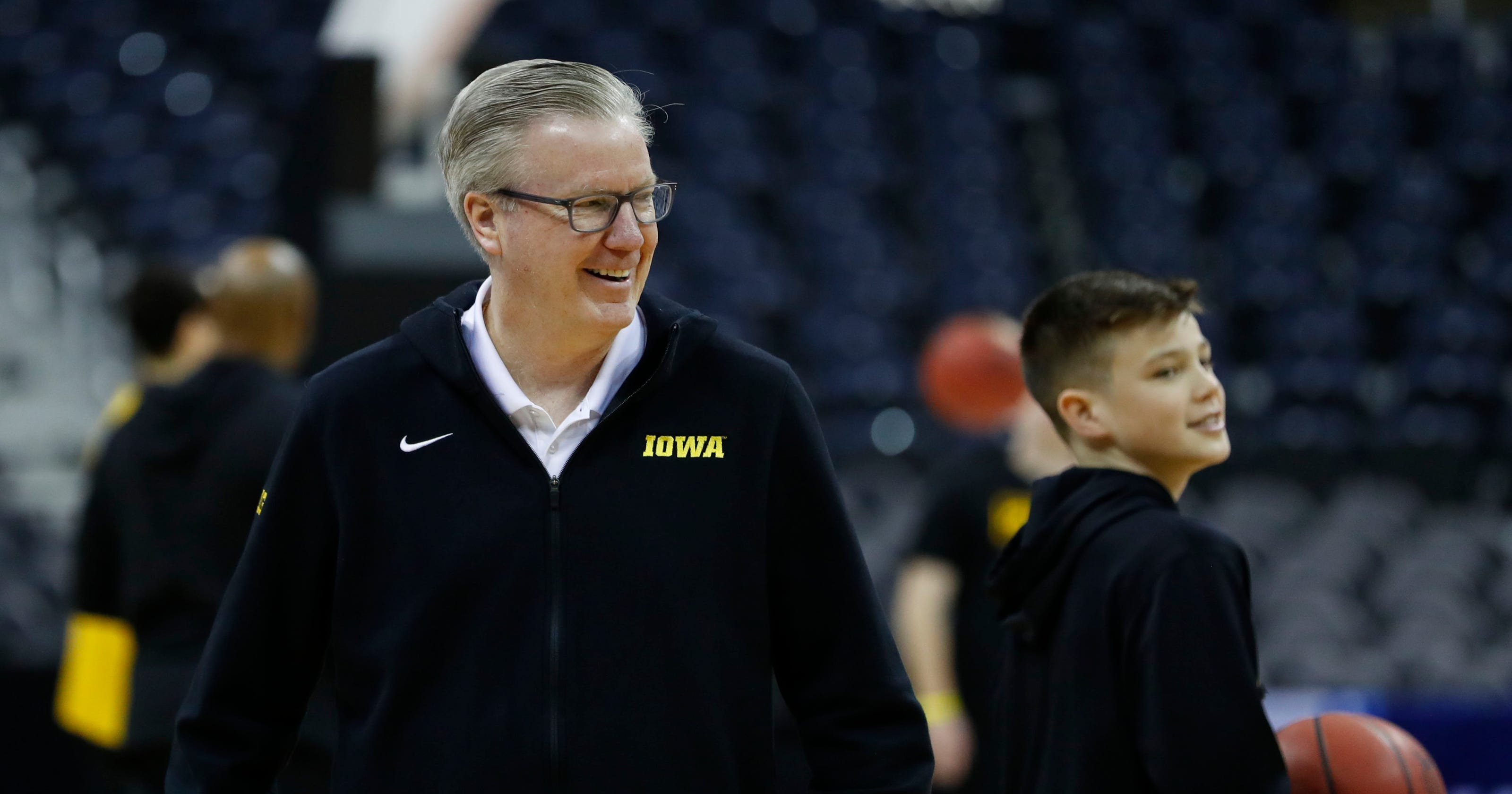 Iowa Hawkeyes release daunting 2019-20 men's basketball schedule