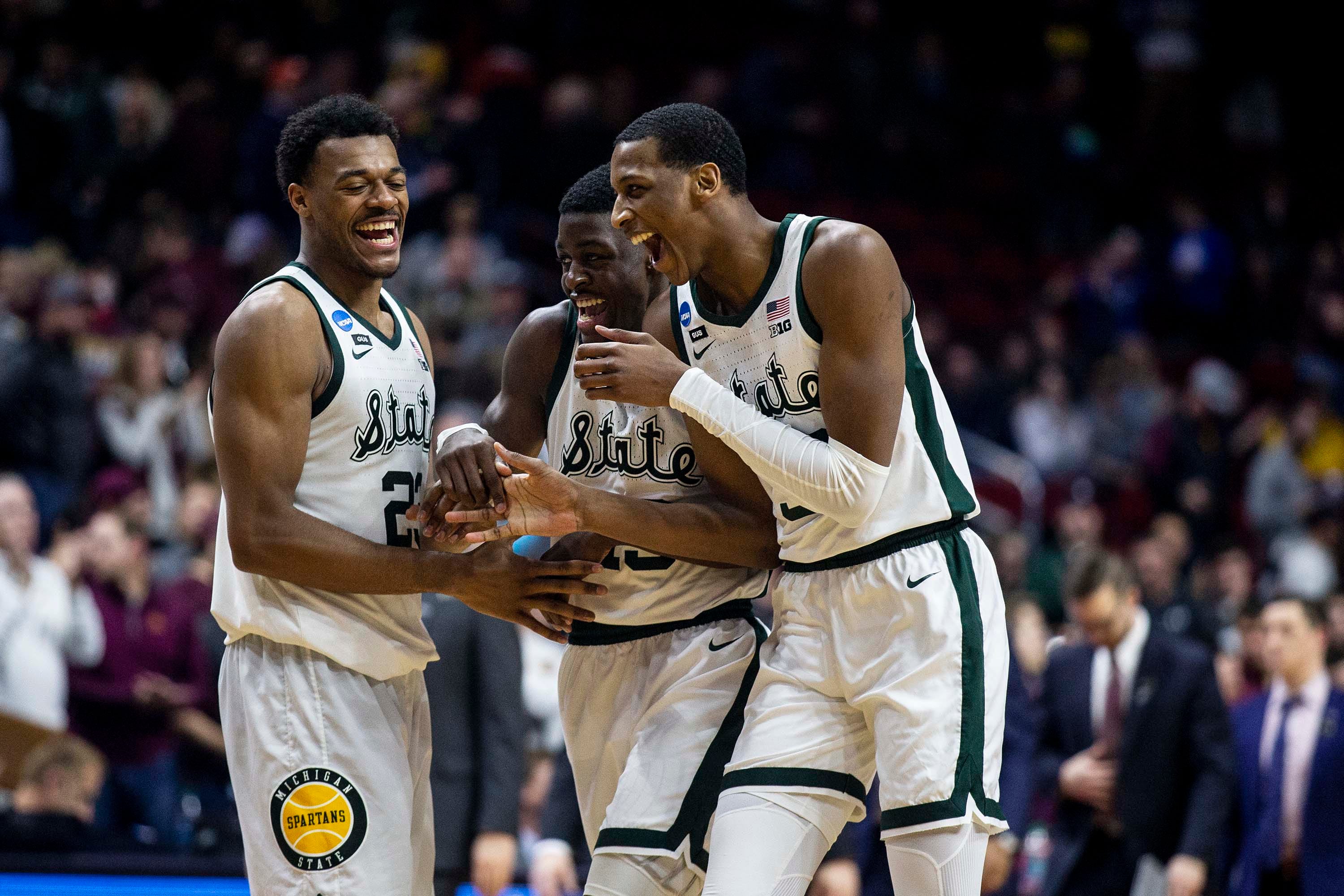 NCAA Tournament Live analysis from Des Moines as Florida, Michigan