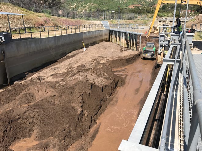 Lake Casitas Managers Rush To Clear Diversion Canal Ahead Of Rains