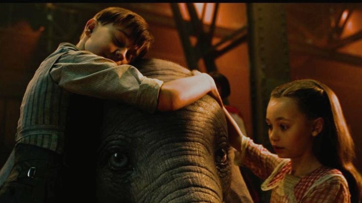 Dumbo Spoilers Why Tim Burton Gave The Elephants A Pro Peta Ending
