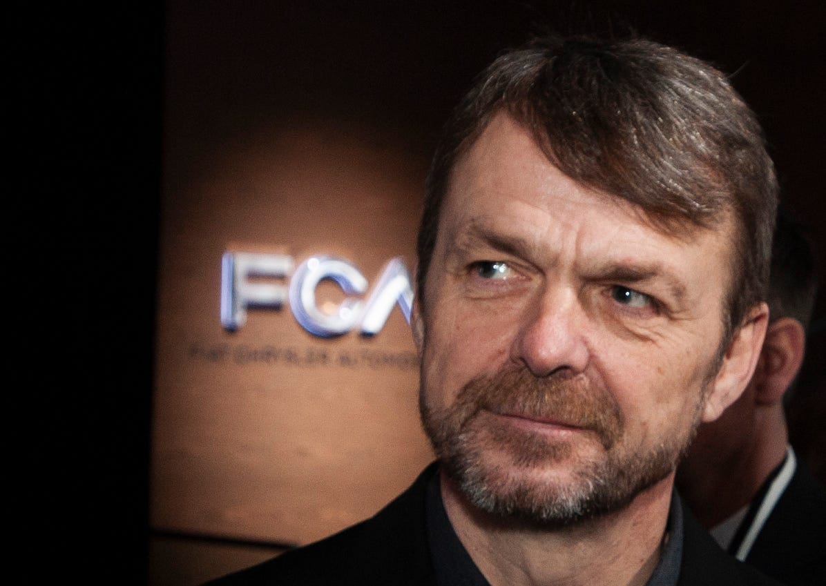fca-ceo-mike-manley-received-12-5-million-in-compensation-in-2019