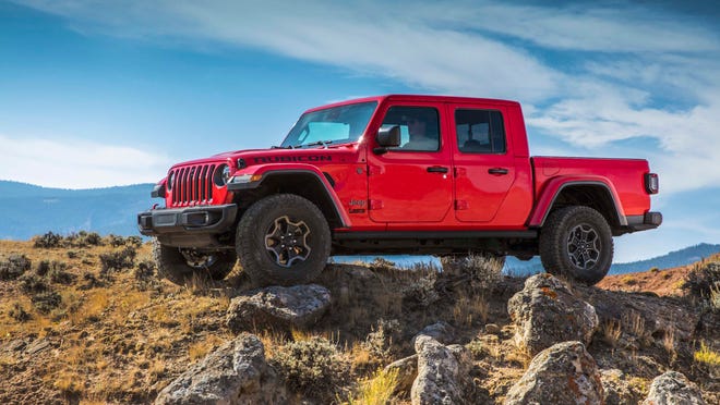 Jeep's new Gladiator pickup begins hitting showrooms in May or June