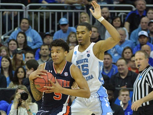 Elite Eight 2019 How To Watch Stream Kentucky Vs Auburn Basketball