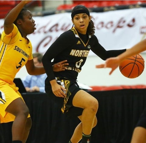 Shar'Rae Davis played for the NKU Norse women's...