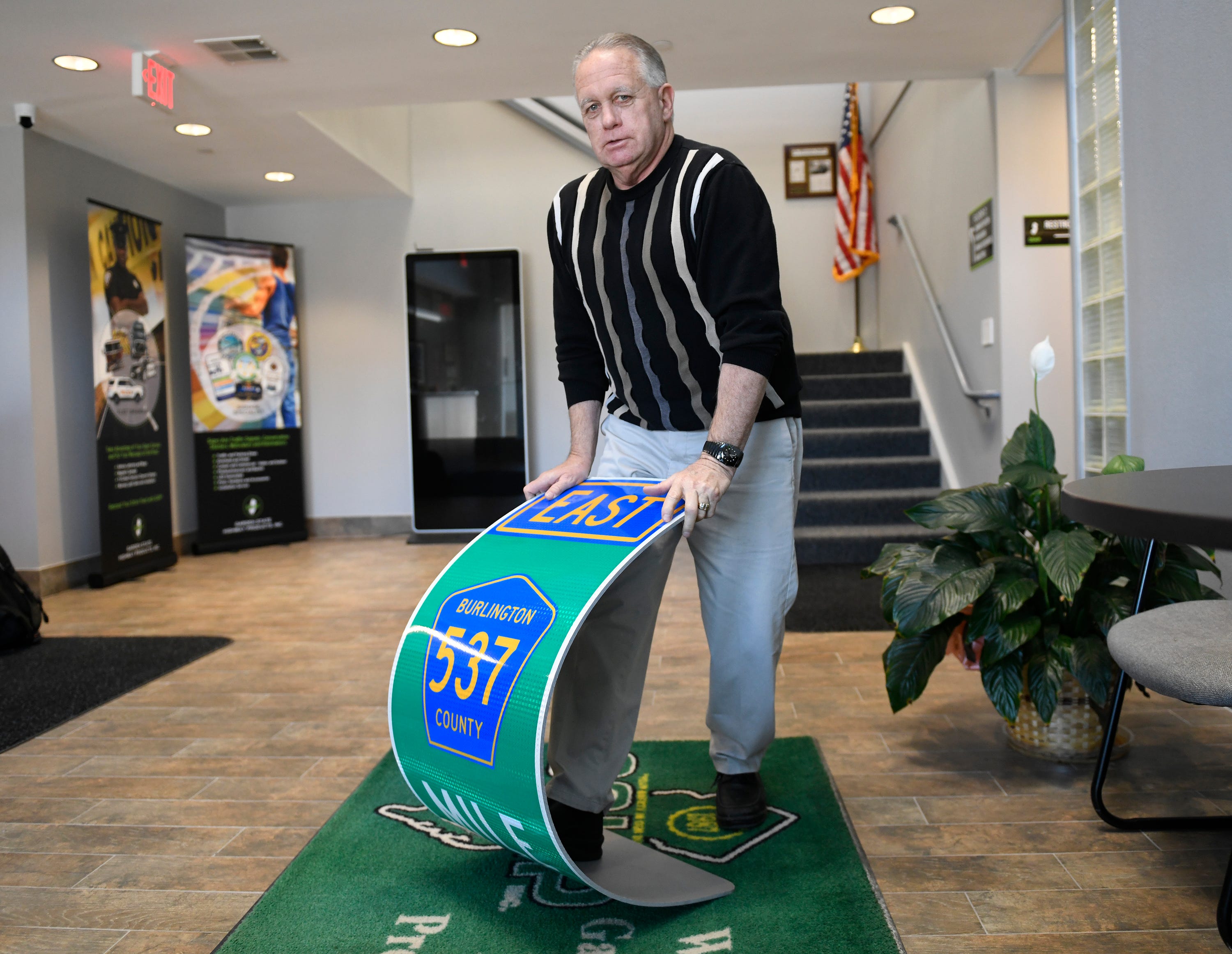 Nj Street Sign Maker Moving Toward Plastic Instead Of Aluminum