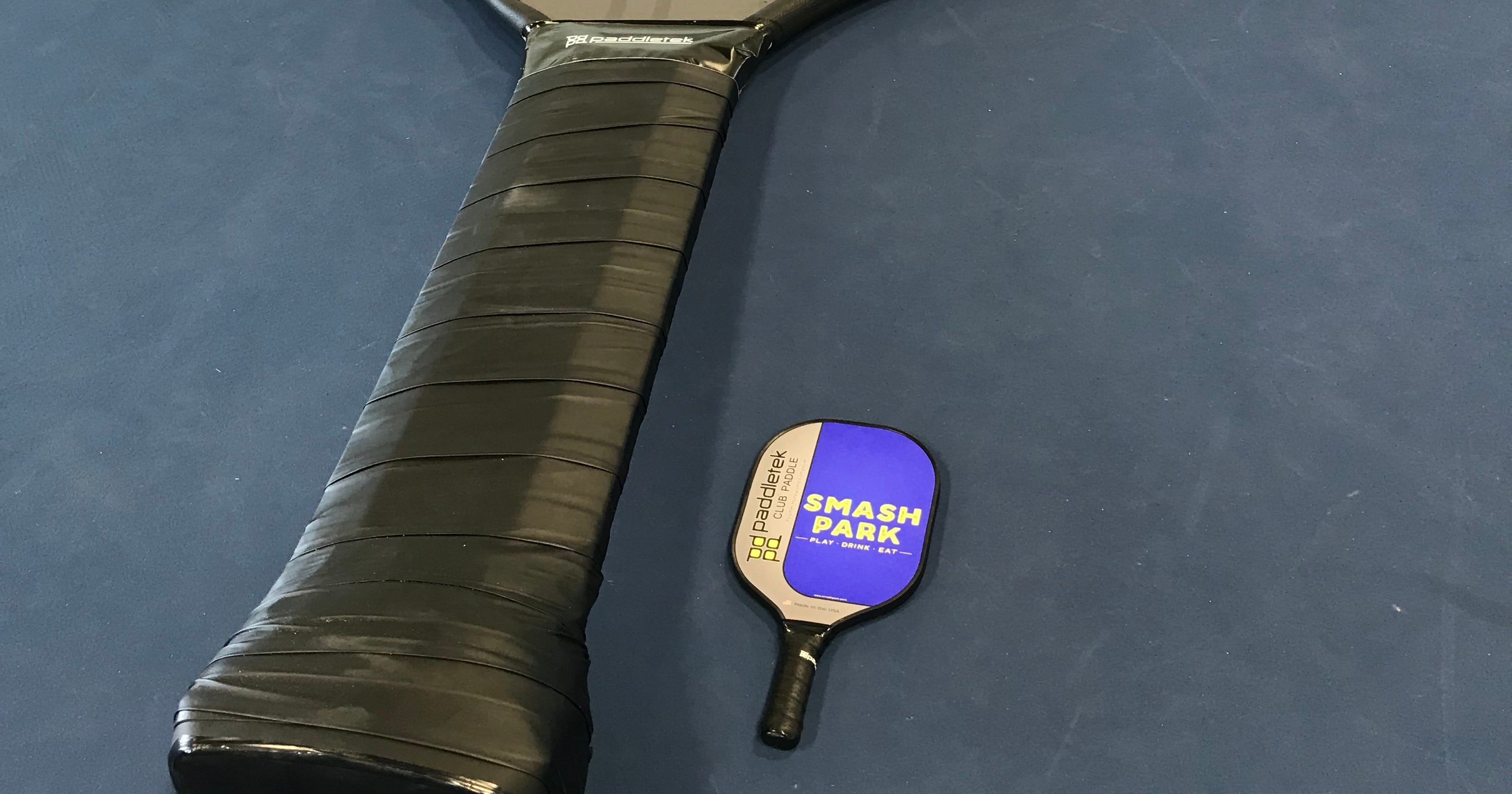 Smash Park holds record for world's largest pickleball paddle