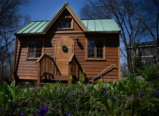 This tucked away tiny house is Tennessee s most popular Airbnb 